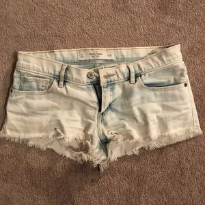Abercrombie light washed size 2 jean shorts